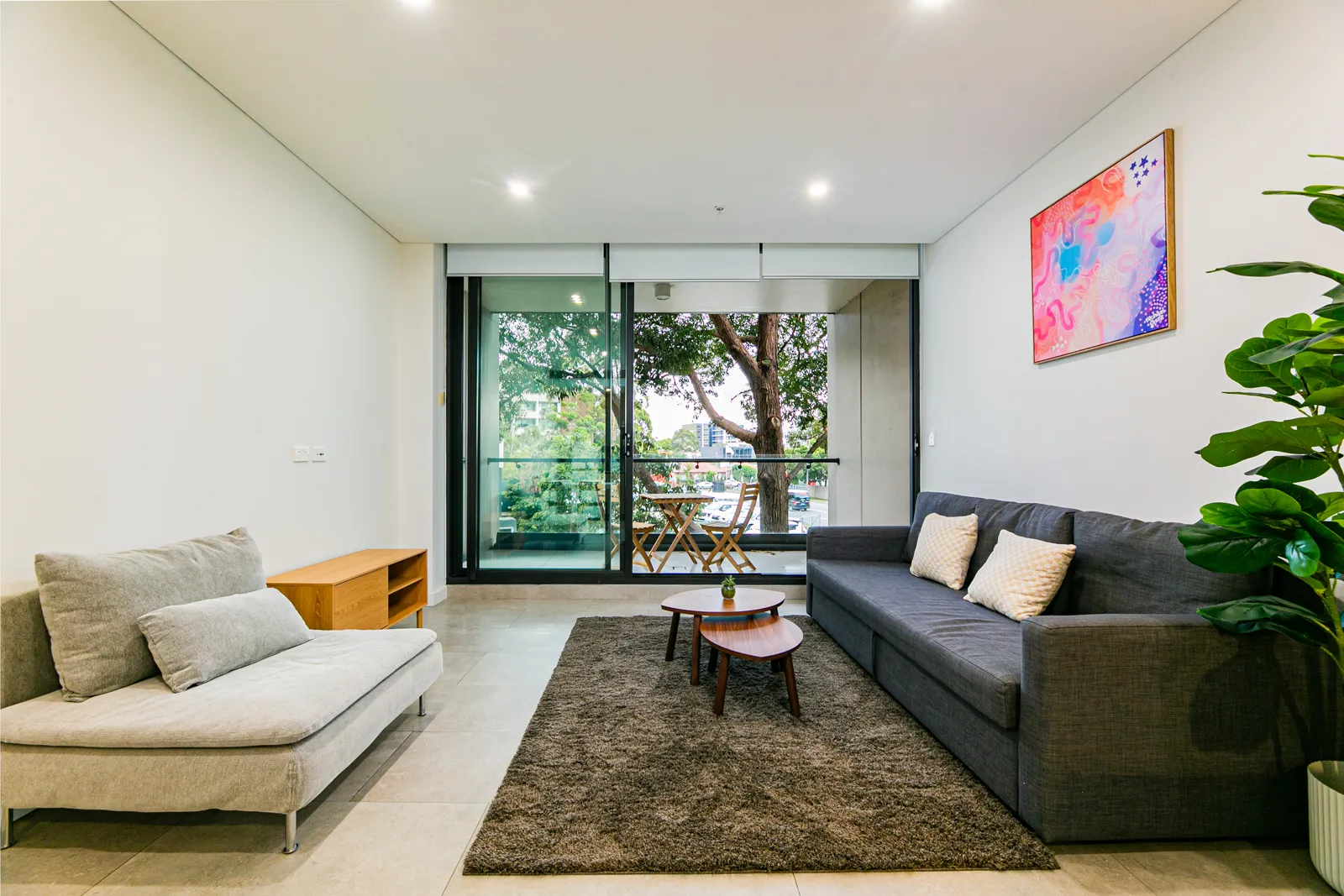 Furnished 1-bed apartment near Mascot Station
