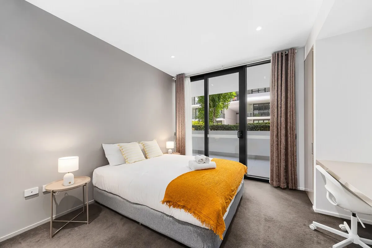 669 Gardeners Rd 2