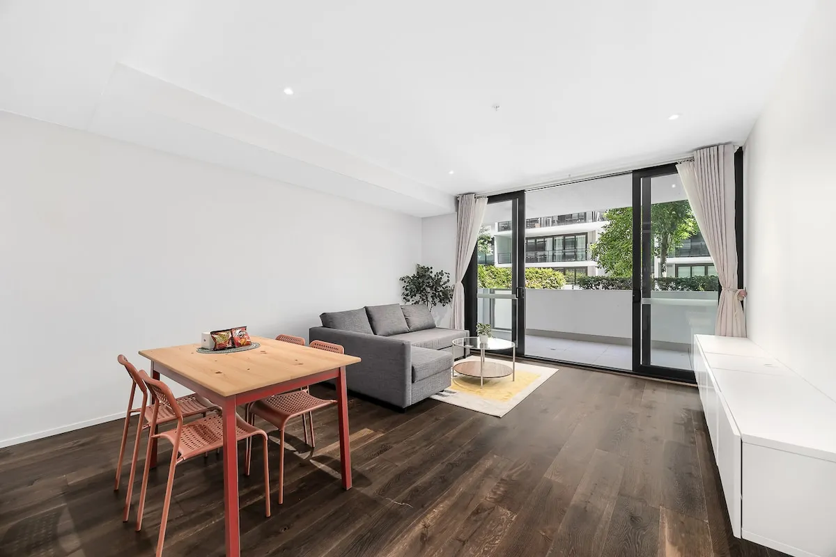 669 Gardeners Rd