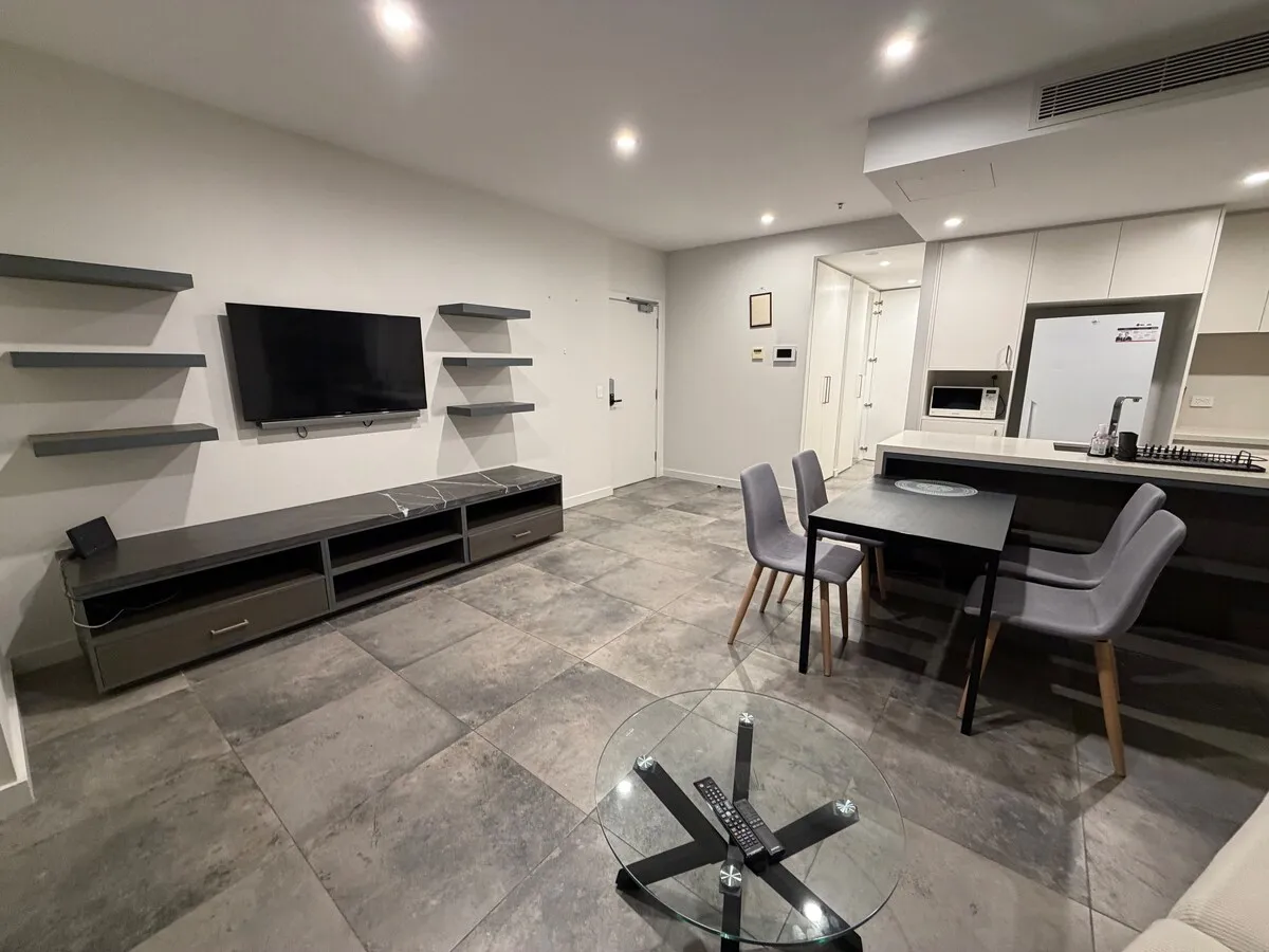 103-105 O'Riordan St 2