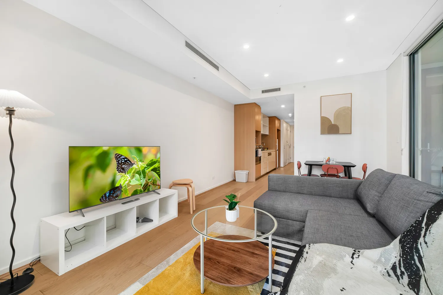 12 Paul St 3